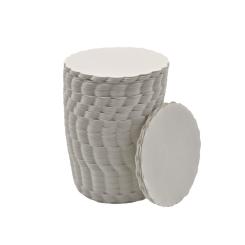 White embossed doily, 90 mm diameter 