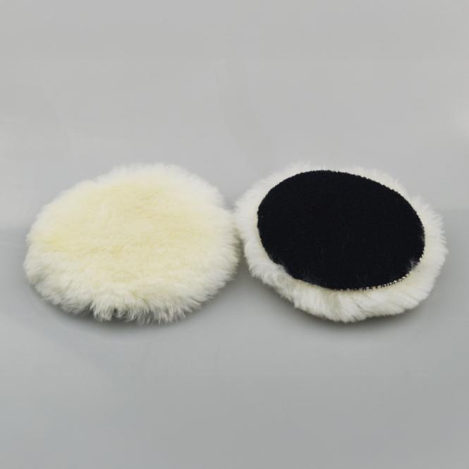 Haftpolierscheibe (Klett) aus Lammfell, 13.5cm